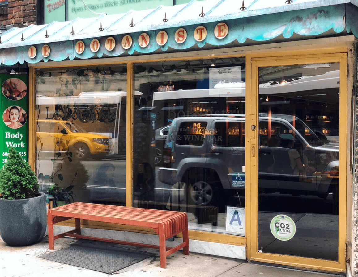 Le Botaniste UES exterior