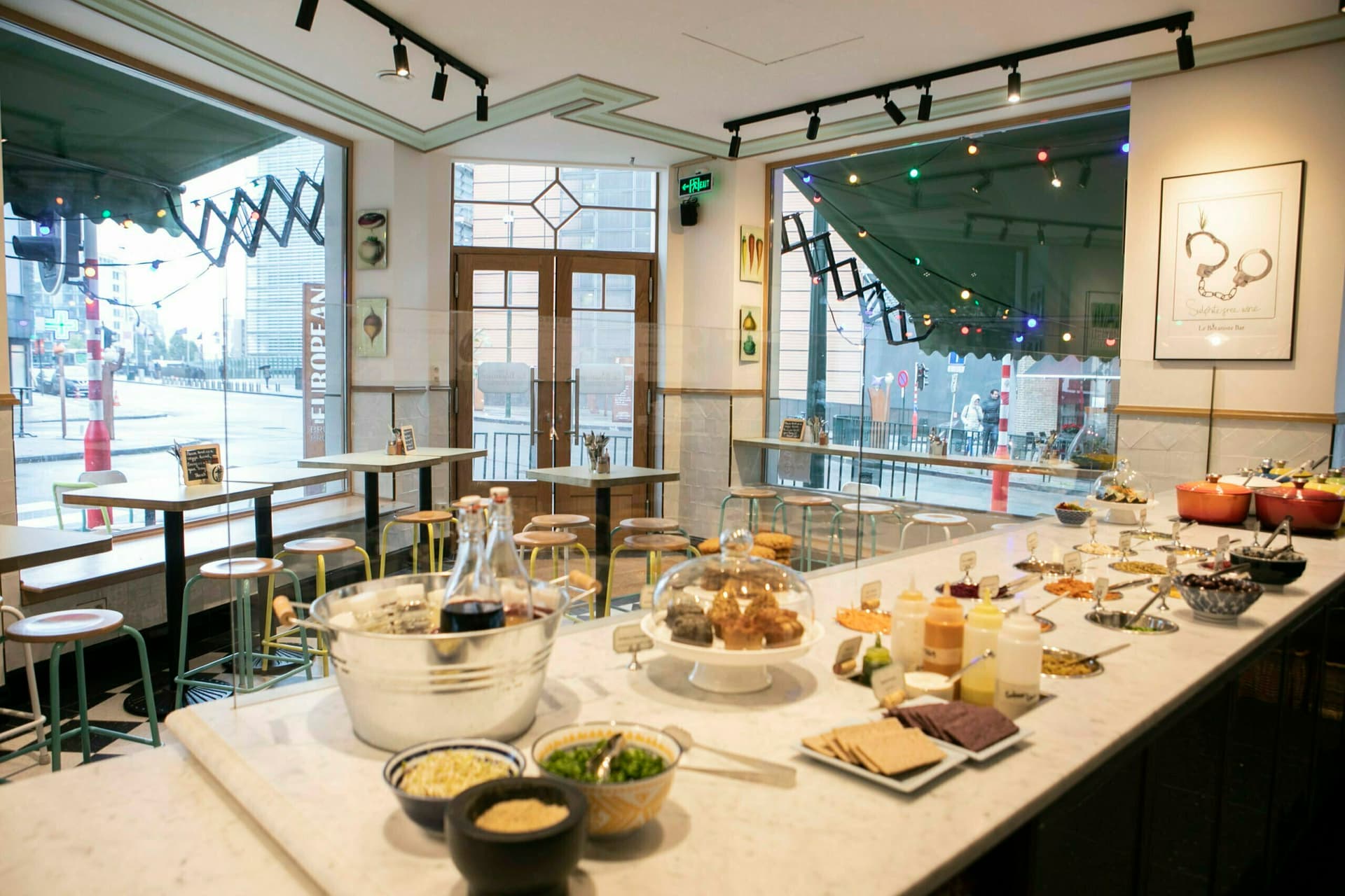 Le Botaniste Schuman interior