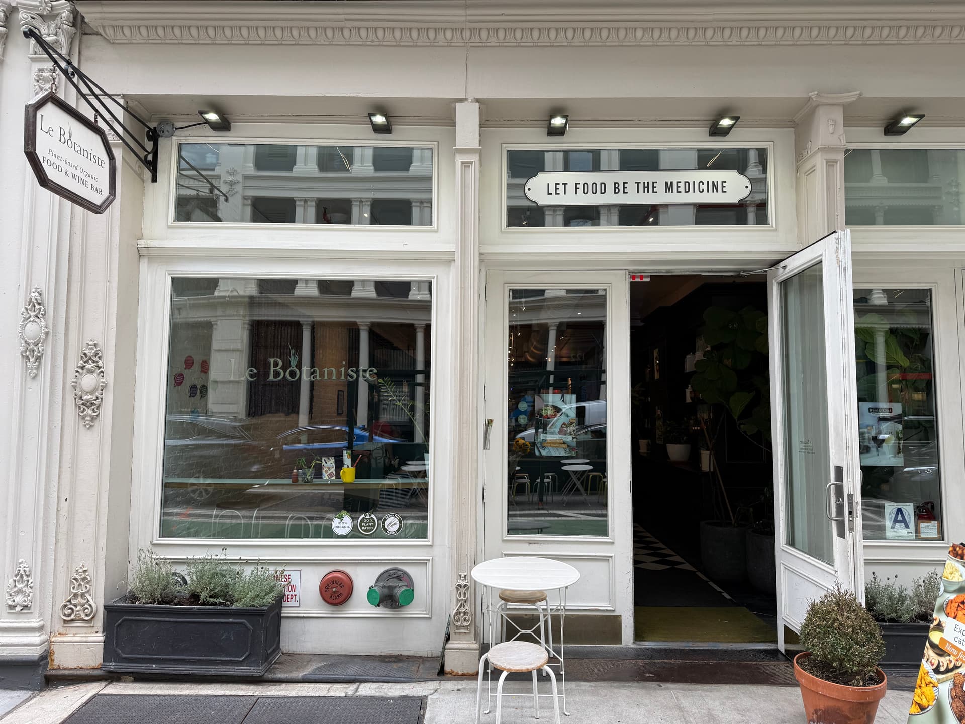Le Botaniste Soho exterior